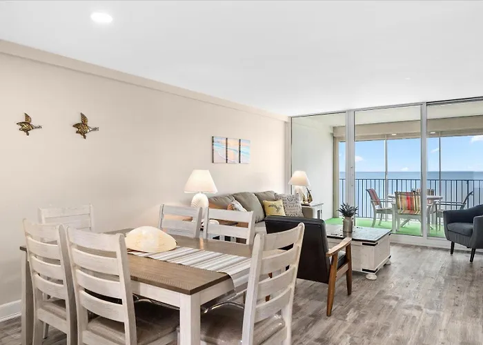 Beautiful Direct Ocean Views From Remodeled Towers Condo! *