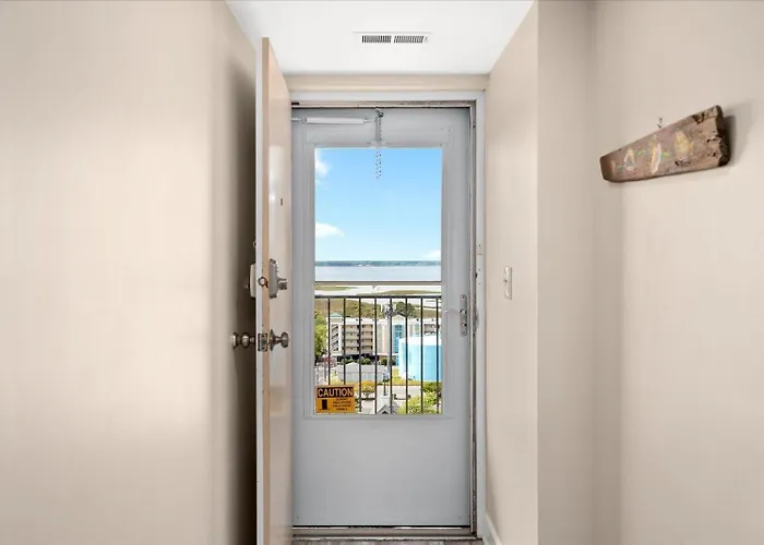 Beautiful Direct Ocean Views From Remodeled Towers Condo! Ferienhaus Ocean Stadt